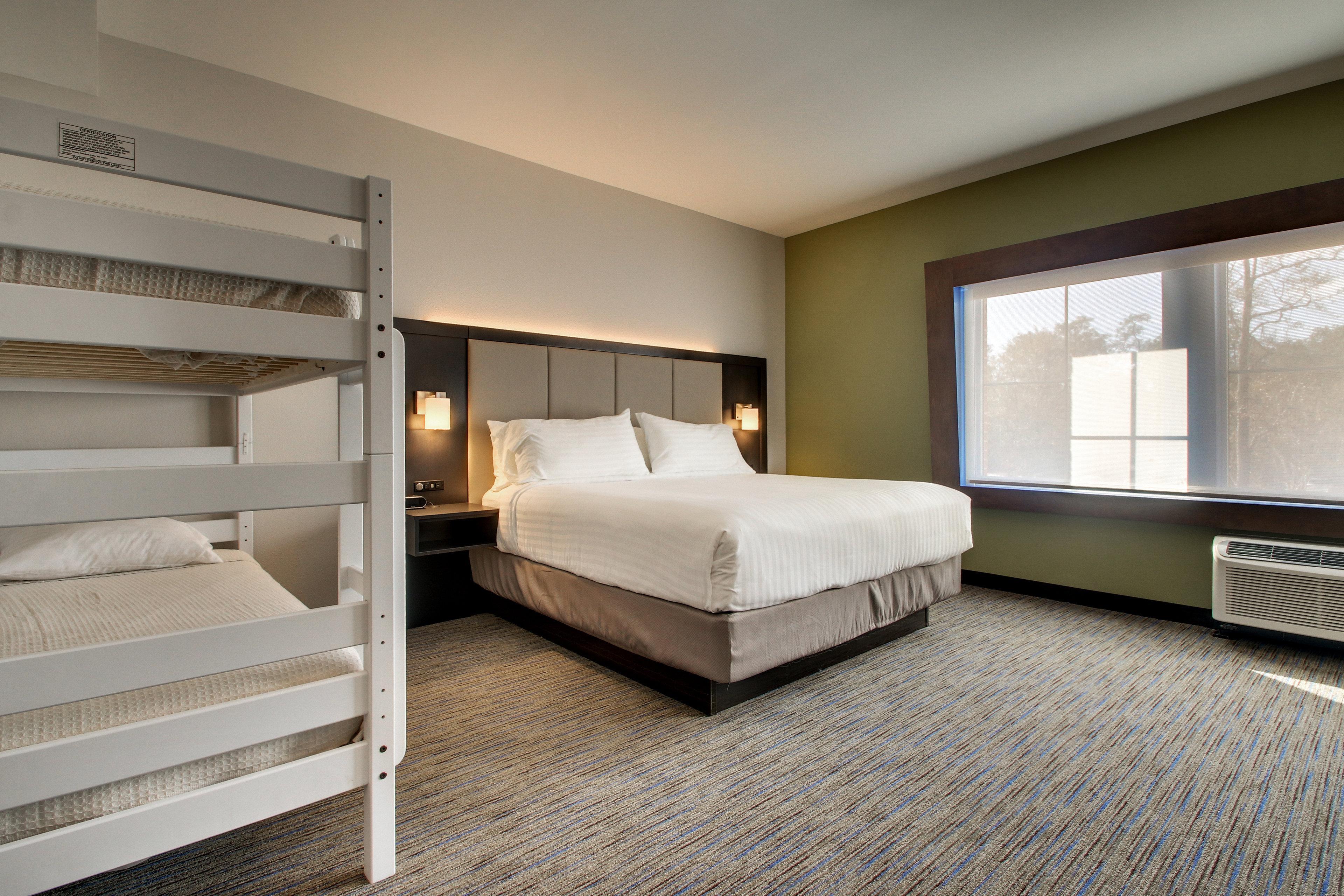 Holiday Inn Express & Suites Charleston Ne Mt Pleasant Us17, An Ihg Hotel Маунт-Плезант Экстерьер фото
