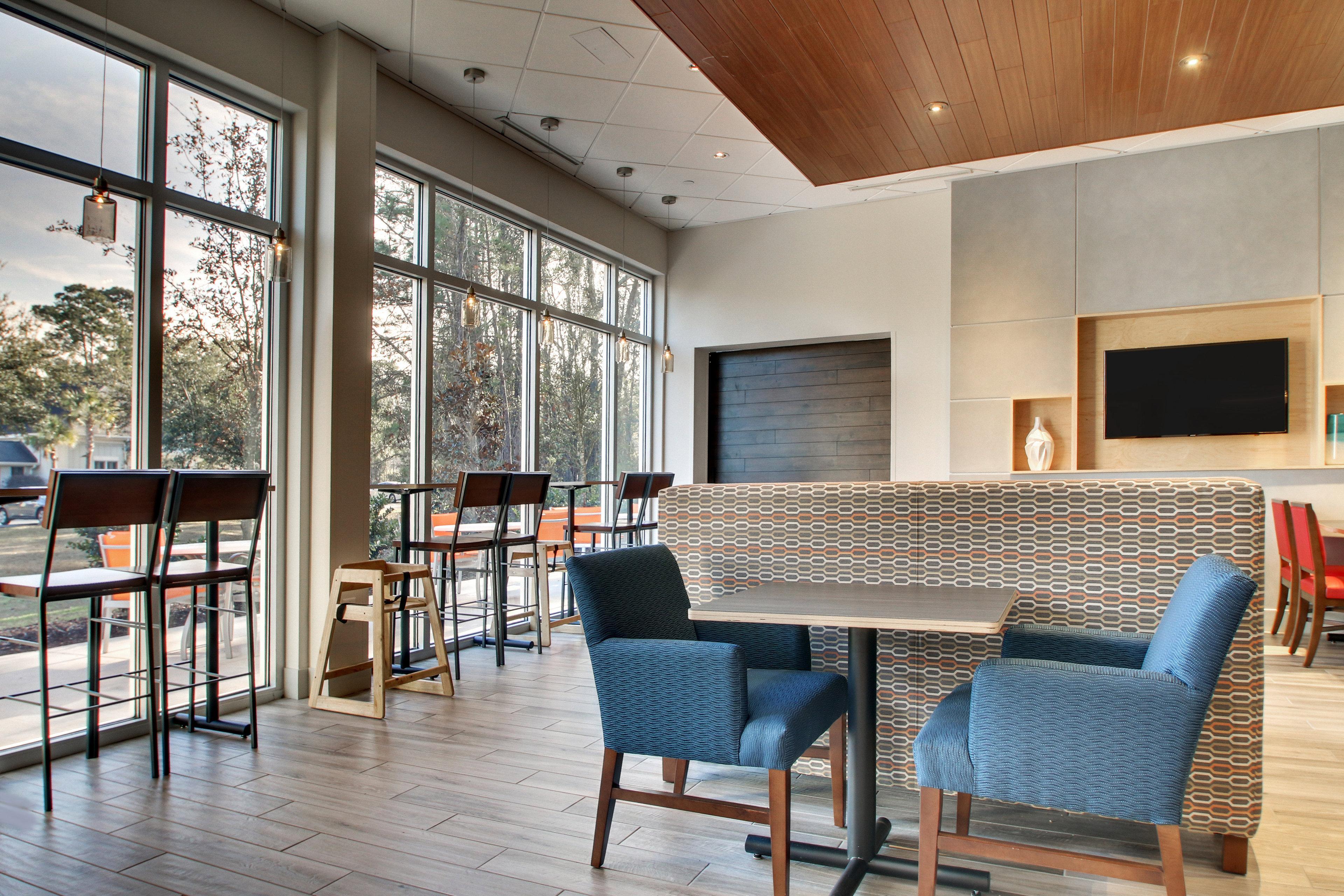 Holiday Inn Express & Suites Charleston Ne Mt Pleasant Us17 By Ihg Маунт-Плезант Экстерьер фото
